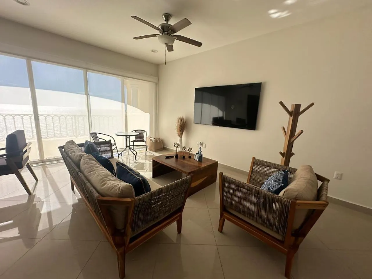 Gavias Grand Mazatlan Apt. 1415 Apartment